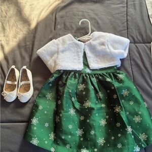 Bonnie Jean Green Snowflake Dress with White Bolero (18mo) and Shoes (5)